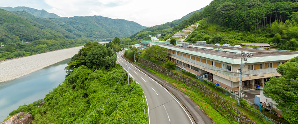 視覚障害者養護老人ホーム 土佐くすのき荘